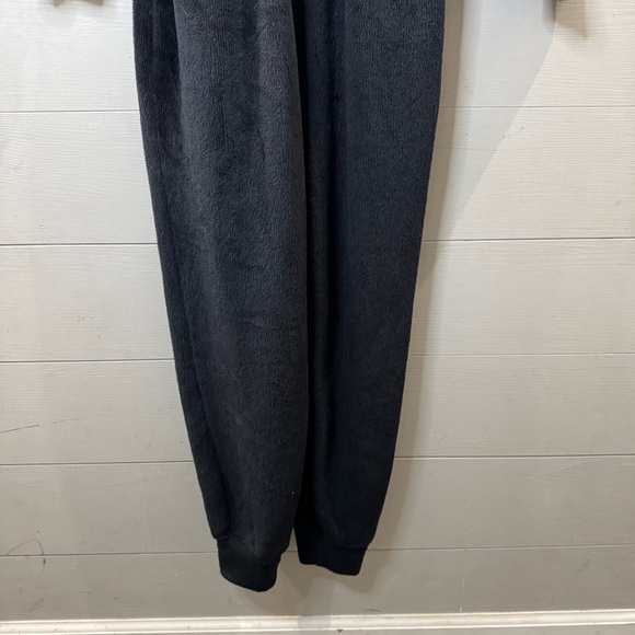 Fabletics Women’s Cozy Cord Zip Onesie In Black Size Small - Picture 5 of 14